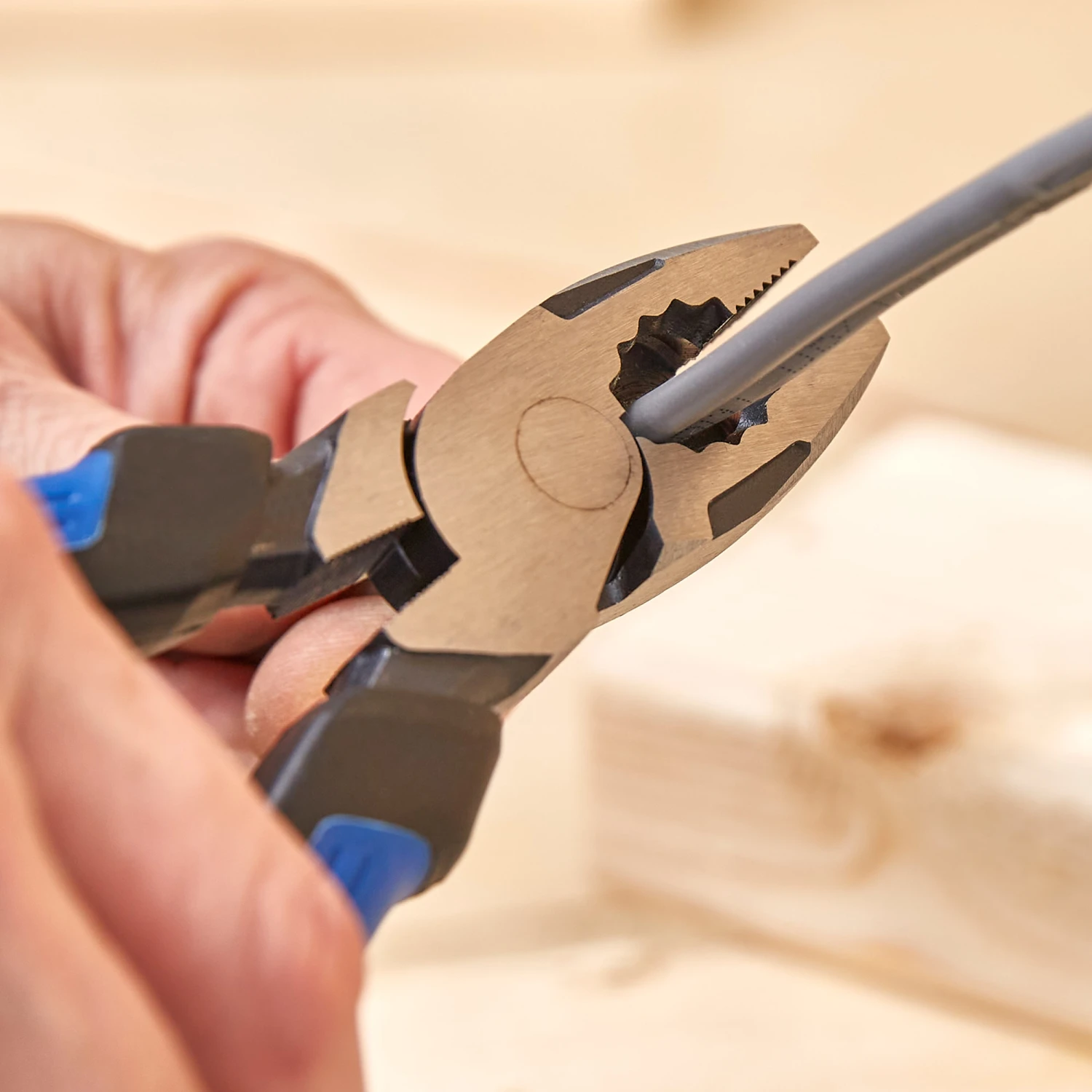 Kobalt Assorted Pliers 5 -Piece 7 Kobalt Assorted Pliers 5 -Piece - Image 7