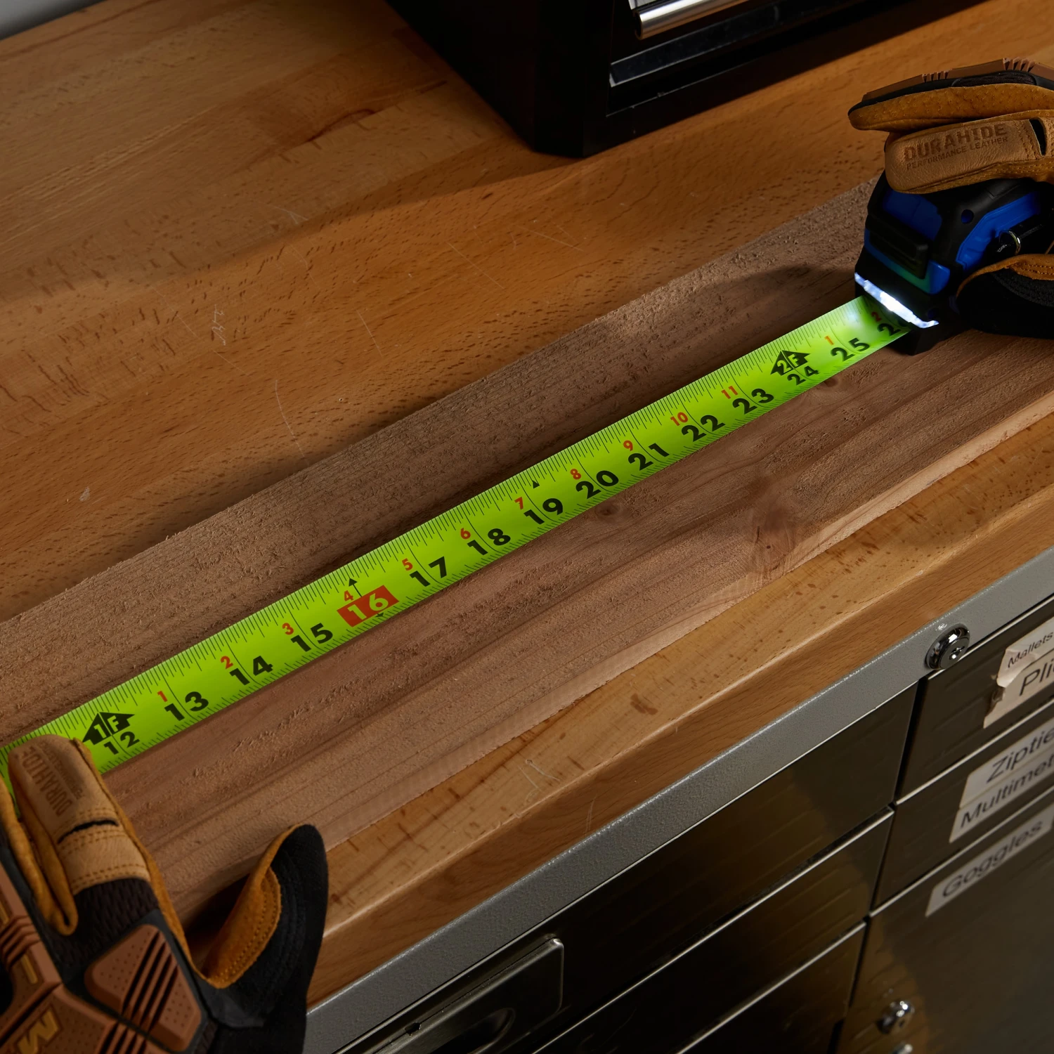 Kobalt LED 25-ft Tape Measure 5 Kobalt LED 25-ft Tape Measure - Image 5