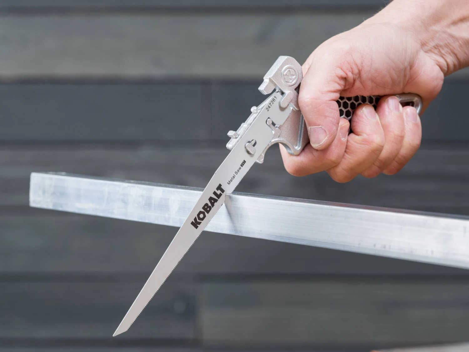 Kobalt 7.5-in Cross-cutting Keyhole Saw 3 Kobalt 7.5-in Cross-cutting Keyhole Saw - Image 3