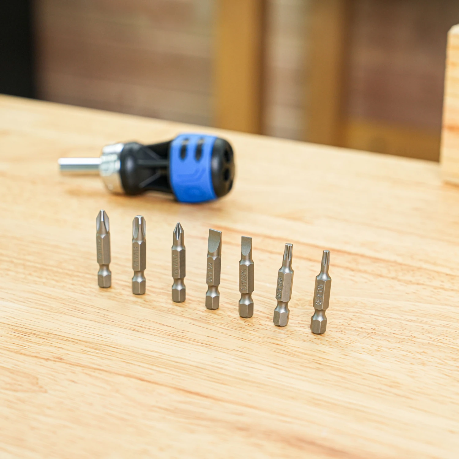 Kobalt Stubby 8 -Piece 2-in Ratcheting Multi-Bit Combination Tip Screwdriver Set 8 Kobalt Stubby 8 -Piece 2-in Ratcheting Multi-Bit Combination Tip Screwdriver Set - Image 8