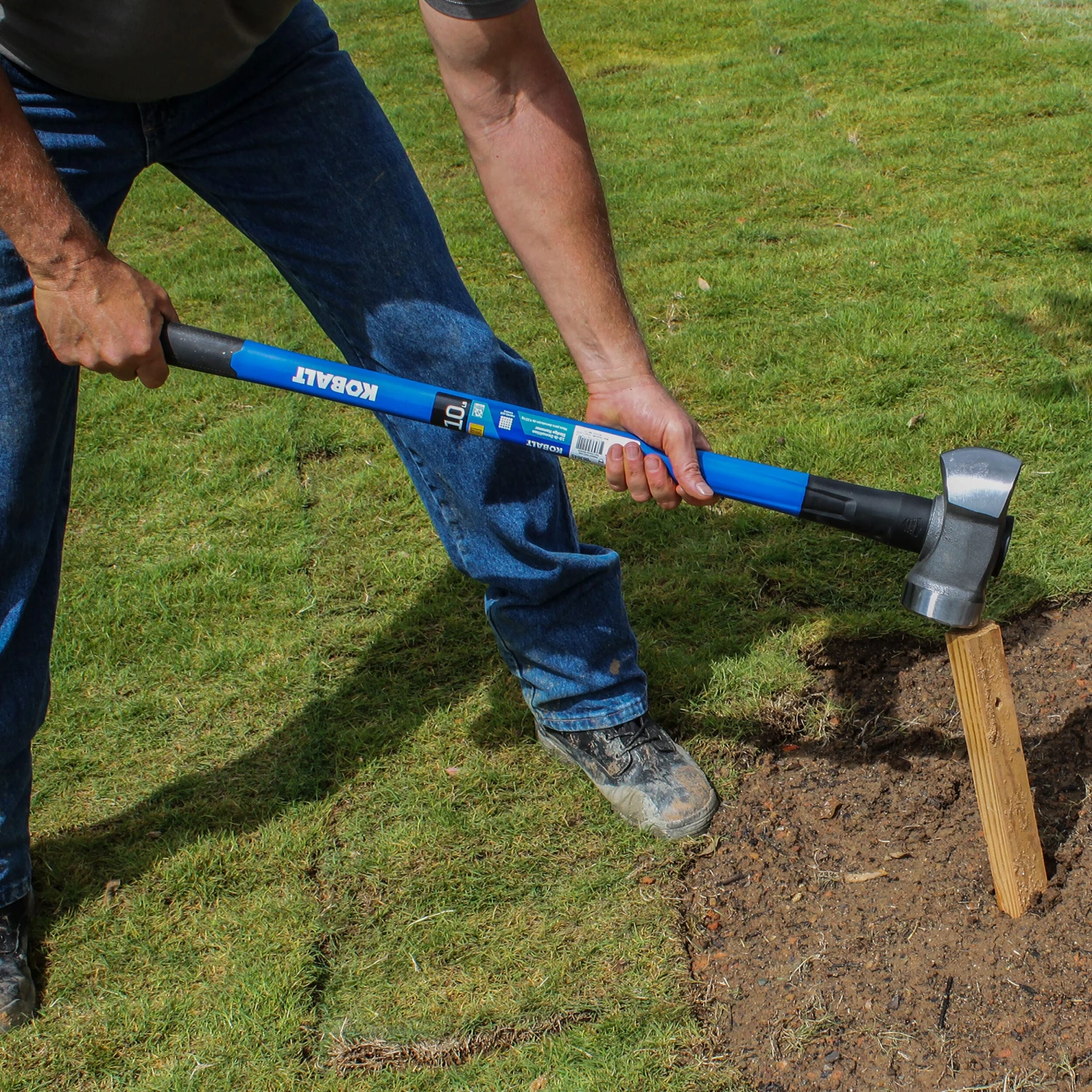 Kobalt 10 -lb Steel Head Fiberglass Handle Demolition Sledge Hammer 10 Kobalt 10 -lb Steel Head Fiberglass Handle Demolition Sledge Hammer - Image 10